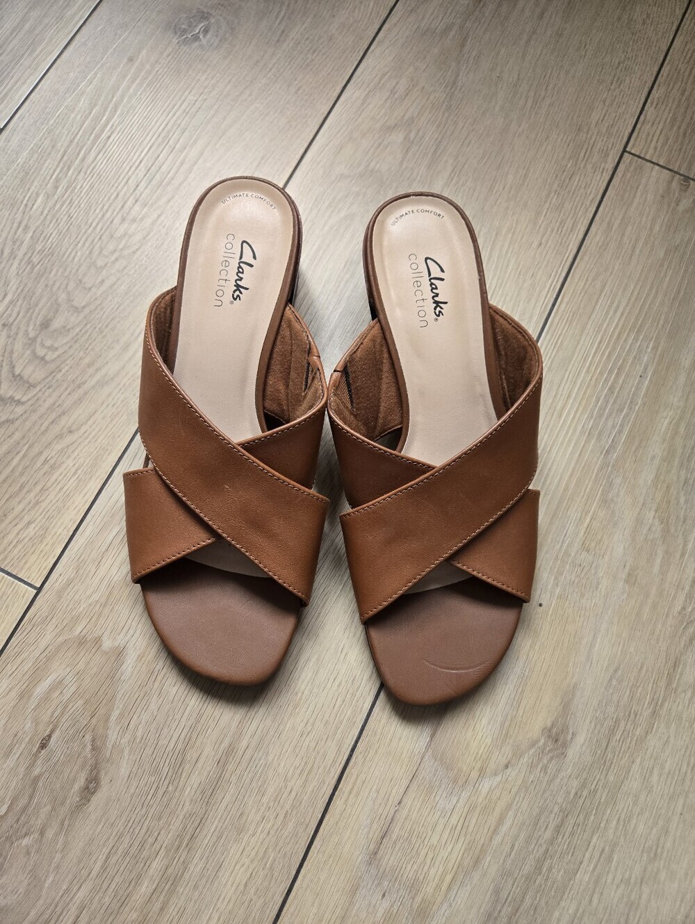 Clarks Women's Caroleigh Erin Heeled Sandals Size 9.5M